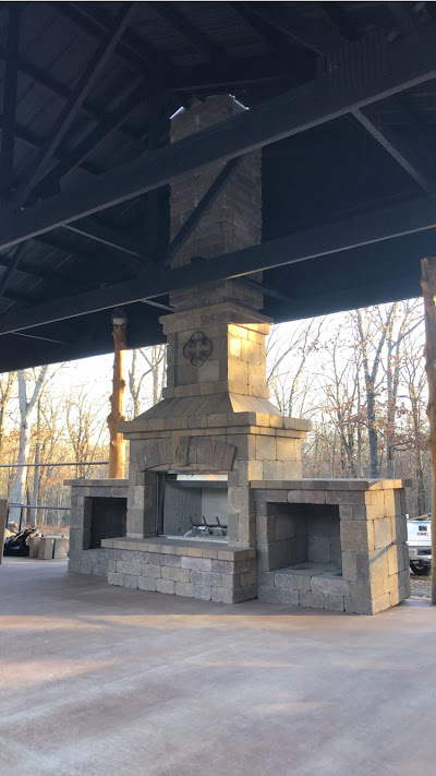 outdoor firepit kitchen